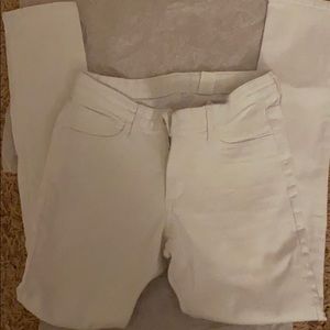 white skinny jeans
